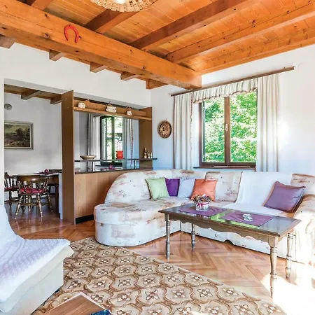 Three-bedroom Holiday In