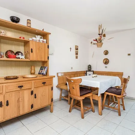 Holiday home Three-bedroom Holiday In